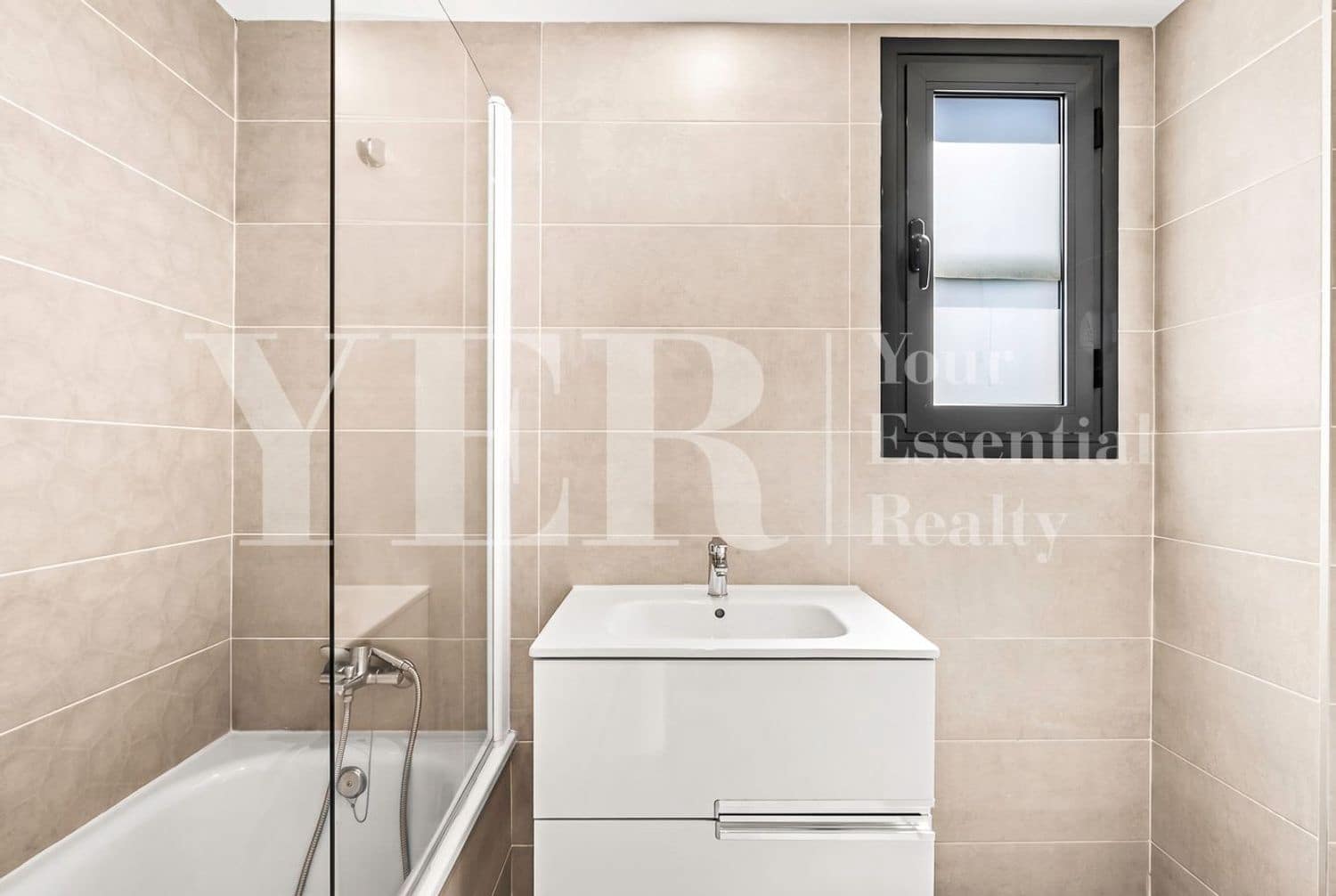 3 chambre Appartement à vendre à Alicante ville avec piscine garage - 550 000 € (Ref: 10157126)