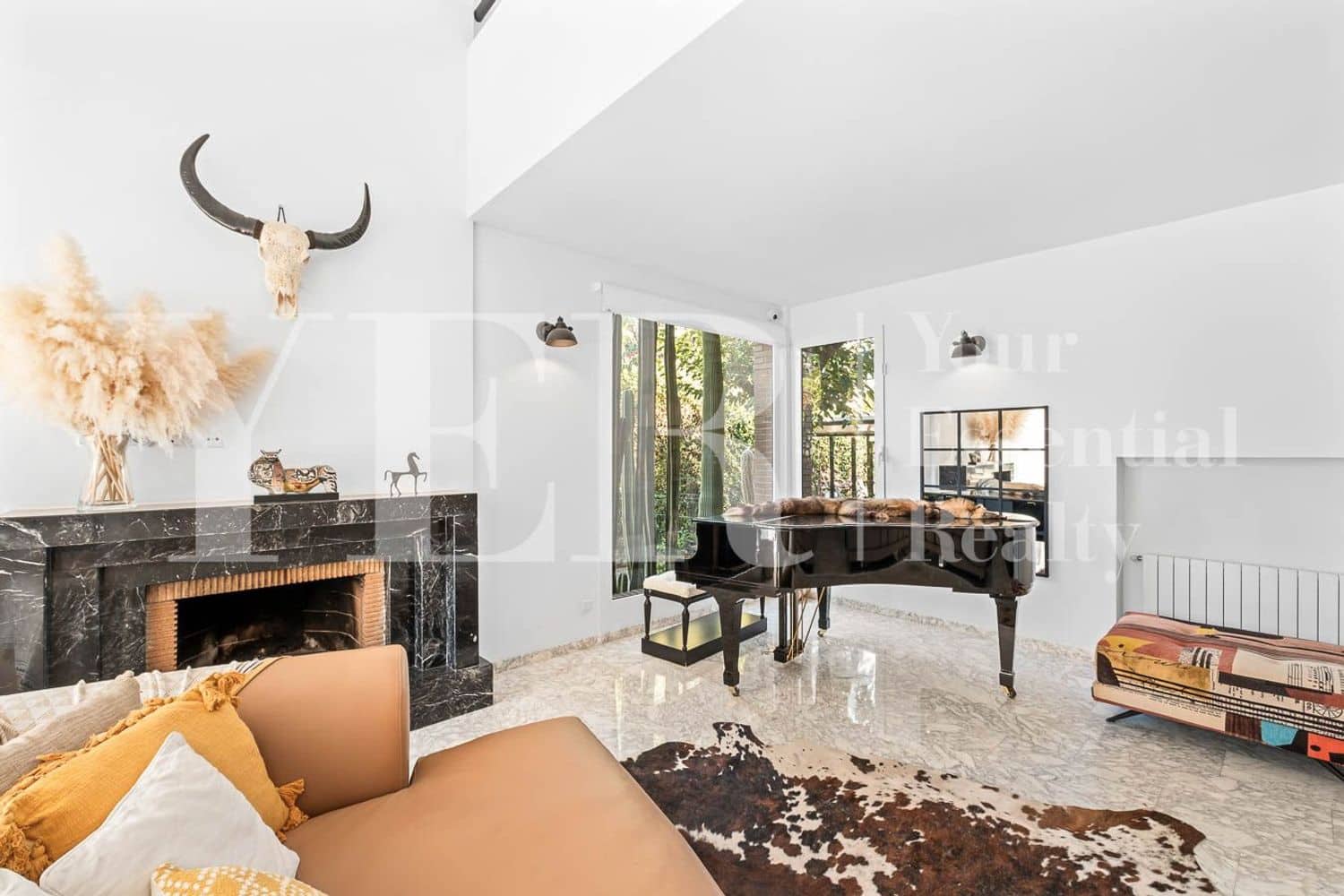 6 bedroom Villa for sale in Muchamiel / Mutxamel with garage - € 999,000 (Ref: 10157127)