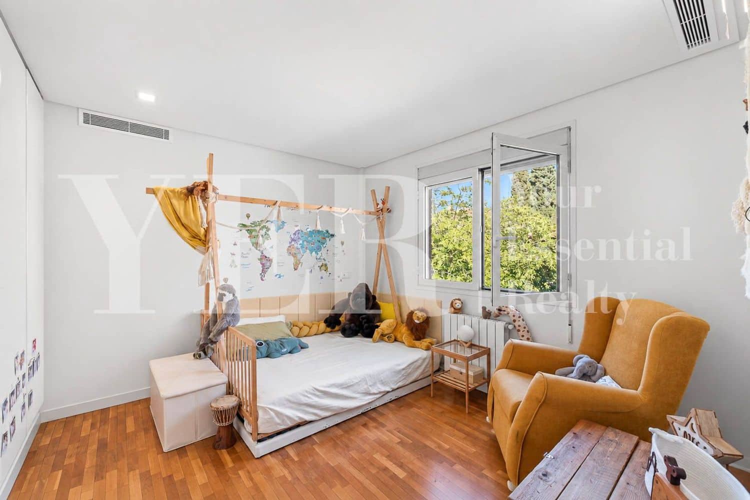 6 bedroom Villa for sale in Muchamiel / Mutxamel with garage - € 999,000 (Ref: 10157127)