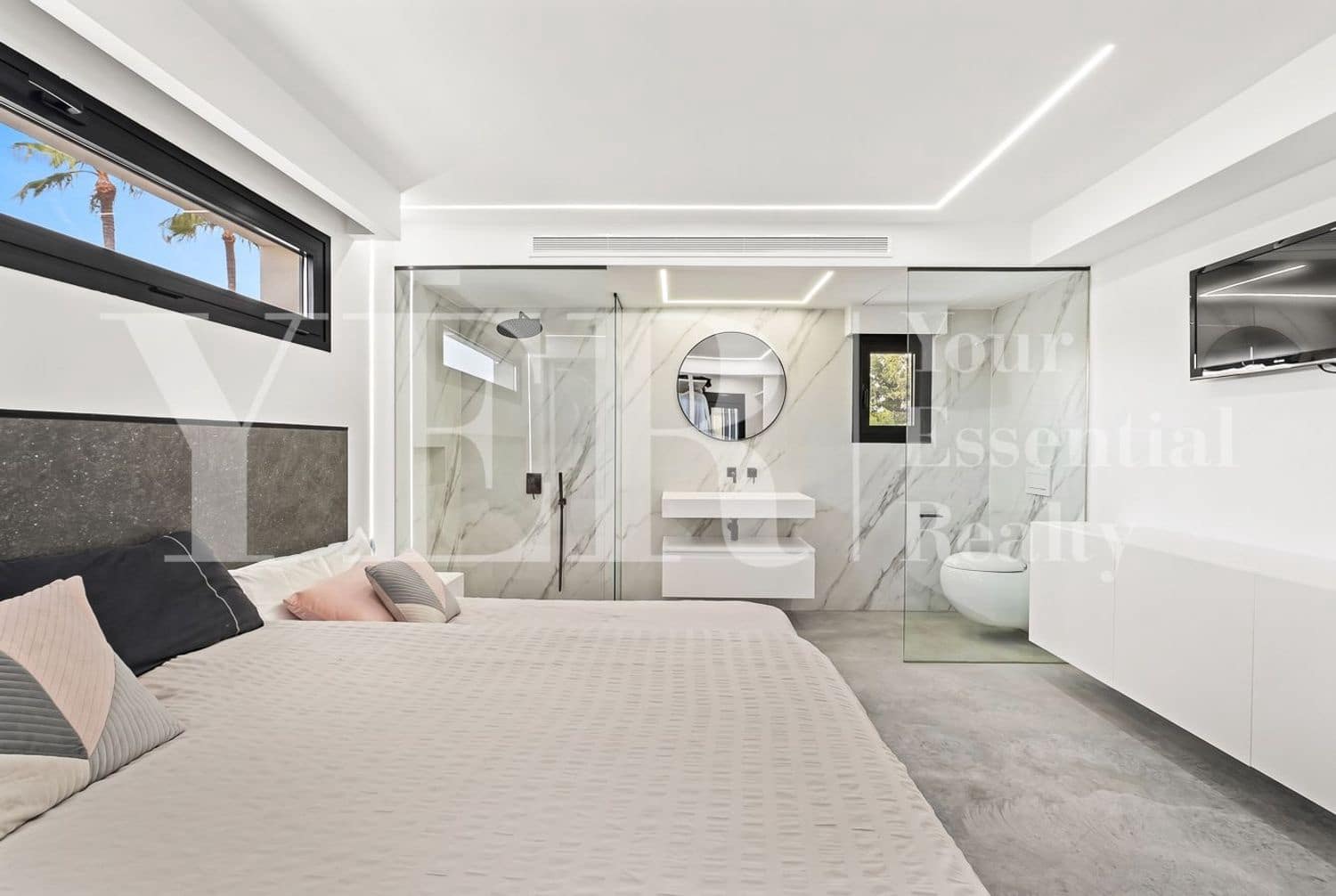 7 soverom Villa til salgs i Alicante by med svømmebasseng garasje - € 999 000 (Ref: 10157129)