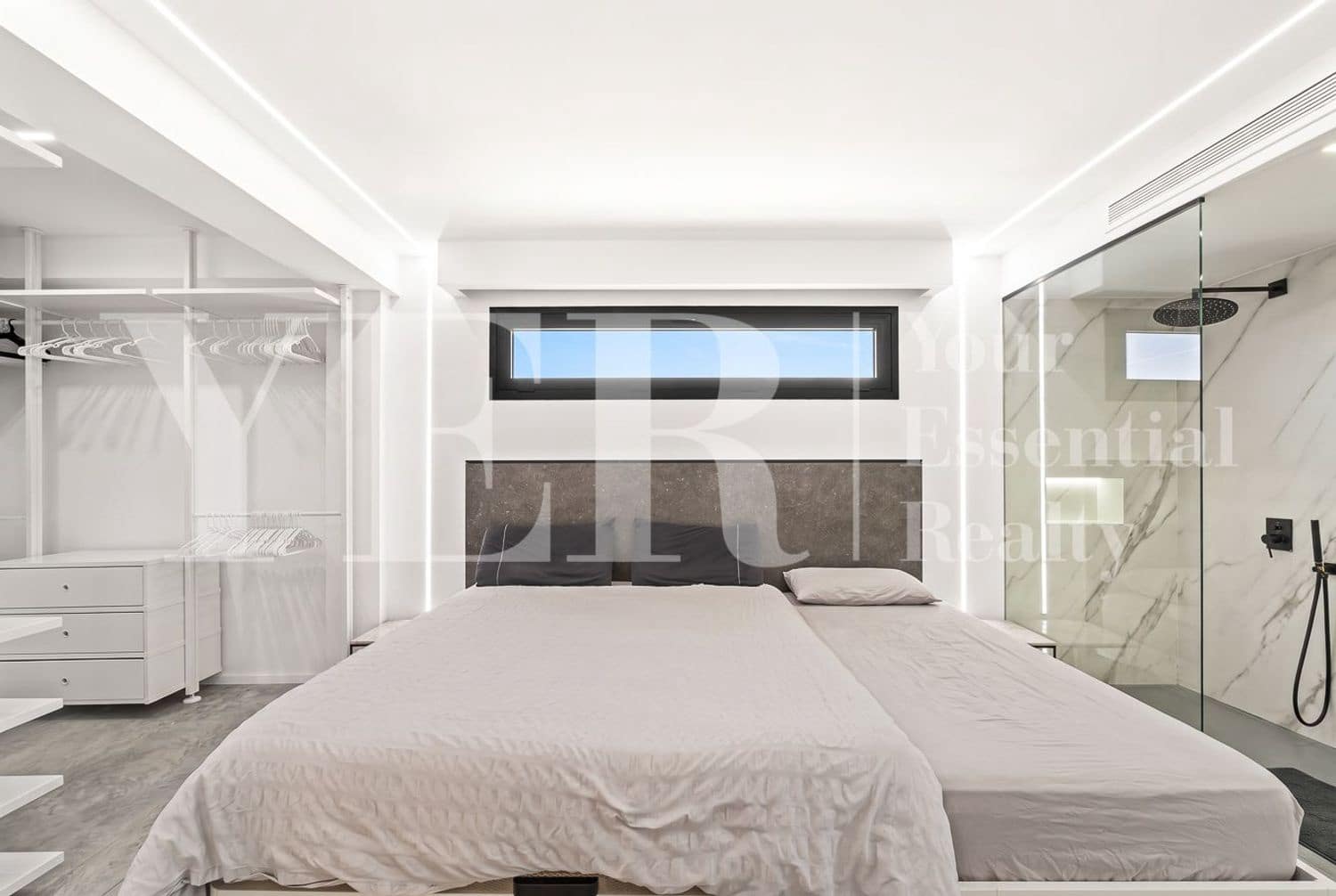 7 soverom Villa til salgs i Alicante by med svømmebasseng garasje - € 999 000 (Ref: 10157129)