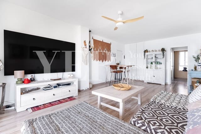Apartamento de 3 habitaciones en Playa de Muchavista, El Campello en venta con piscina garaje - 450.000 € (Ref: 10176148)