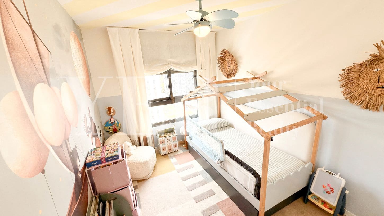 3 sypialnia Penthouse na sprzedaż w Miasto Alicante / Alacant z basenem garażem - 950 000 € (Ref: 8799461)