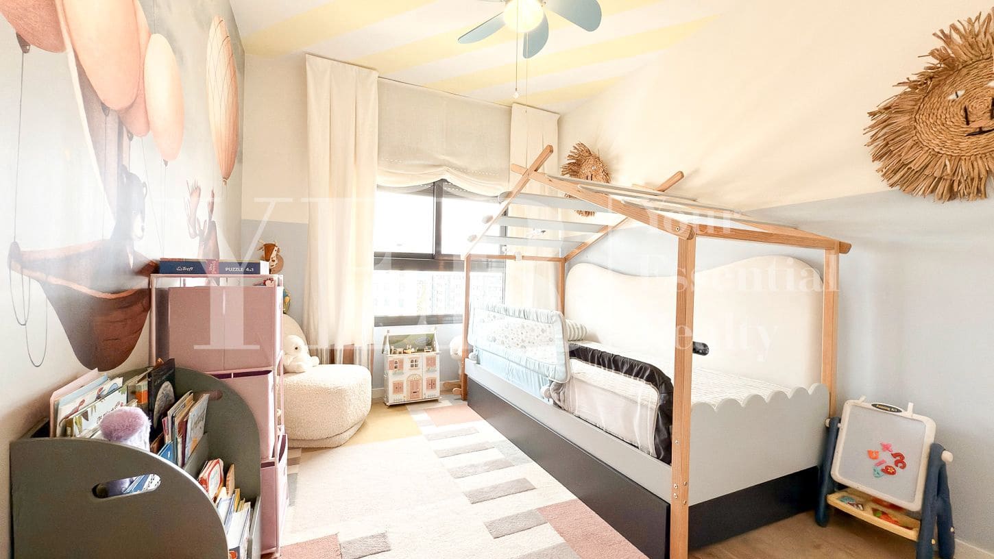 3 sypialnia Penthouse na sprzedaż w Miasto Alicante / Alacant z basenem garażem - 950 000 € (Ref: 8799461)