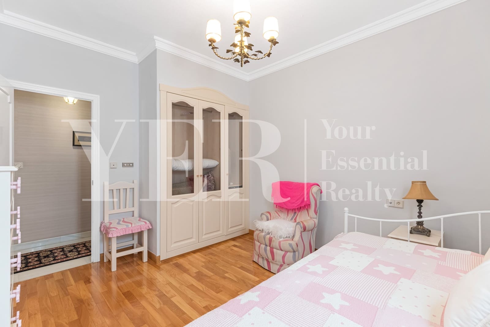 6 soveværelse Villa til salg i Elche / Elx med swimmingpool garage - € 735.000 (Ref: 8799471)