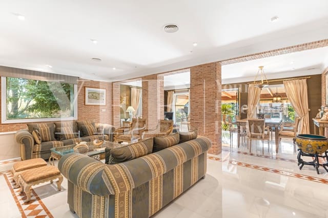 6 soverom Villa til salgs i Peña de las Águilas, Elche / Elx med svømmebasseng garasje - € 735 000 (Ref: 8799471)