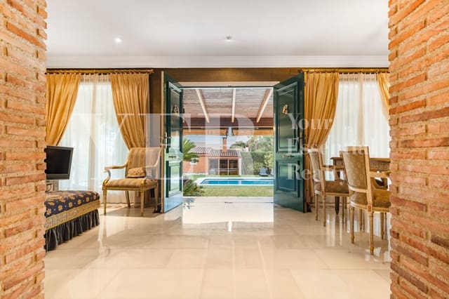 6 soverom Villa til salgs i Peña de las Águilas, Elche / Elx med svømmebasseng garasje - € 735 000 (Ref: 8799471)