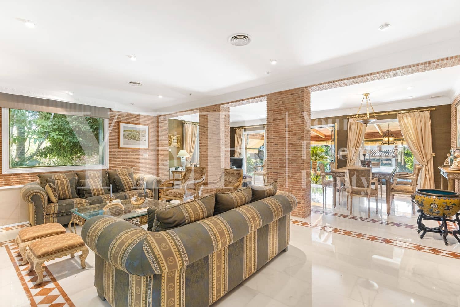 6 sypialnia Willa na sprzedaż w Elche / Elx z garażem - 730 000 € (Ref: 8799471)