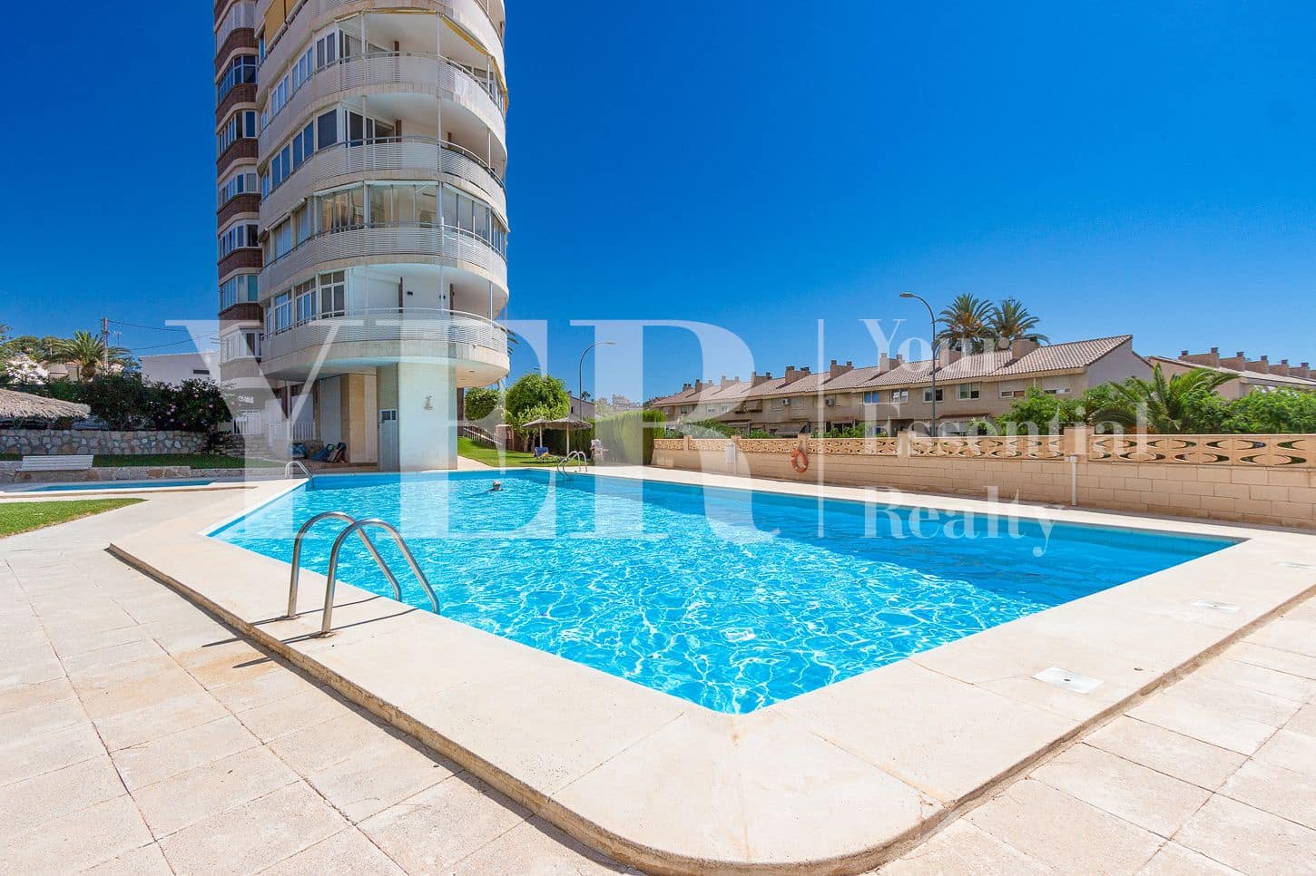 3 soveværelse Lejlighed til salg i Alicante by med swimmingpool garage - € 450.000 (Ref: 8799477)