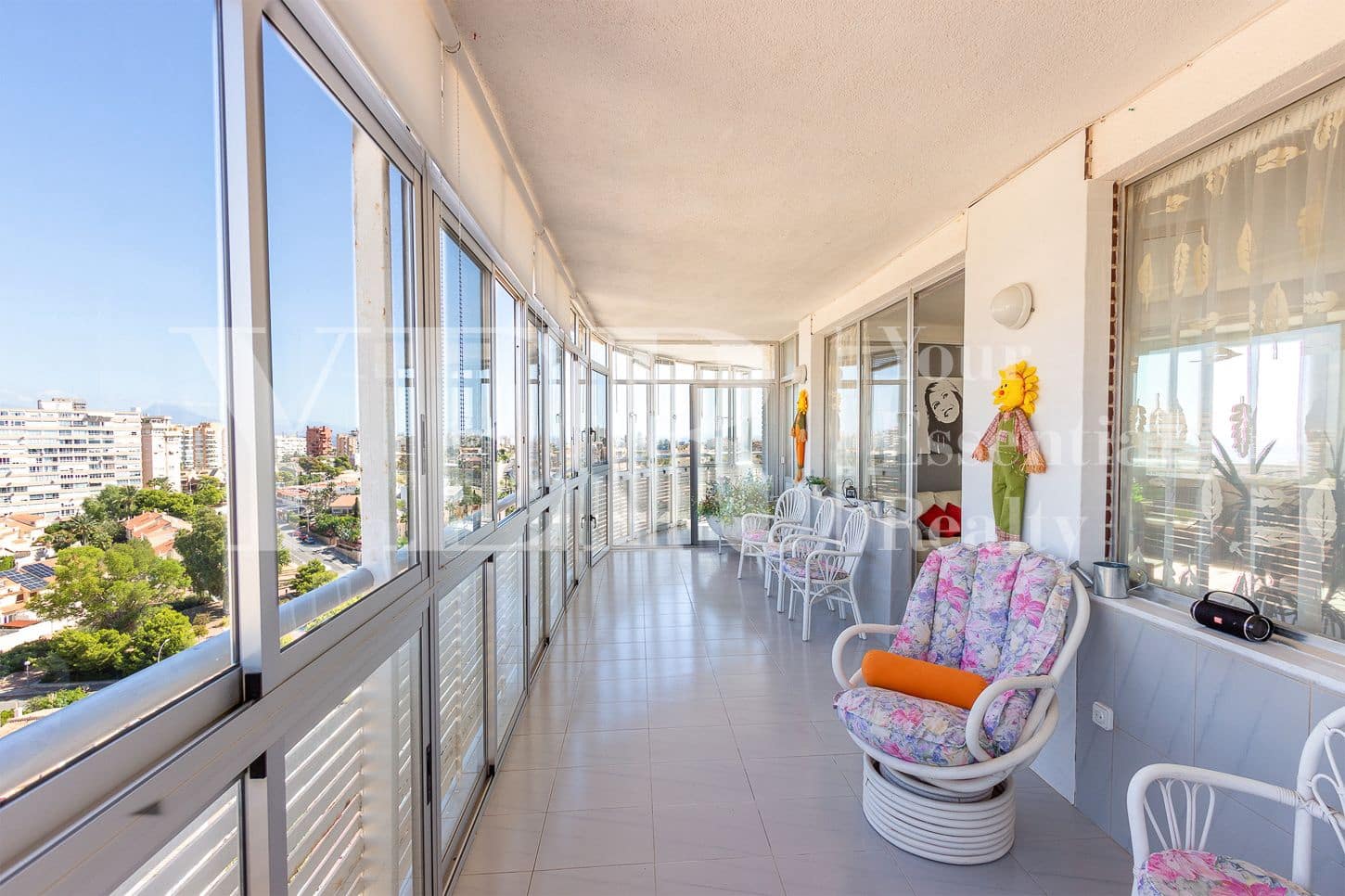 3 soveværelse Lejlighed til salg i Alicante by med swimmingpool garage - € 450.000 (Ref: 8799477)