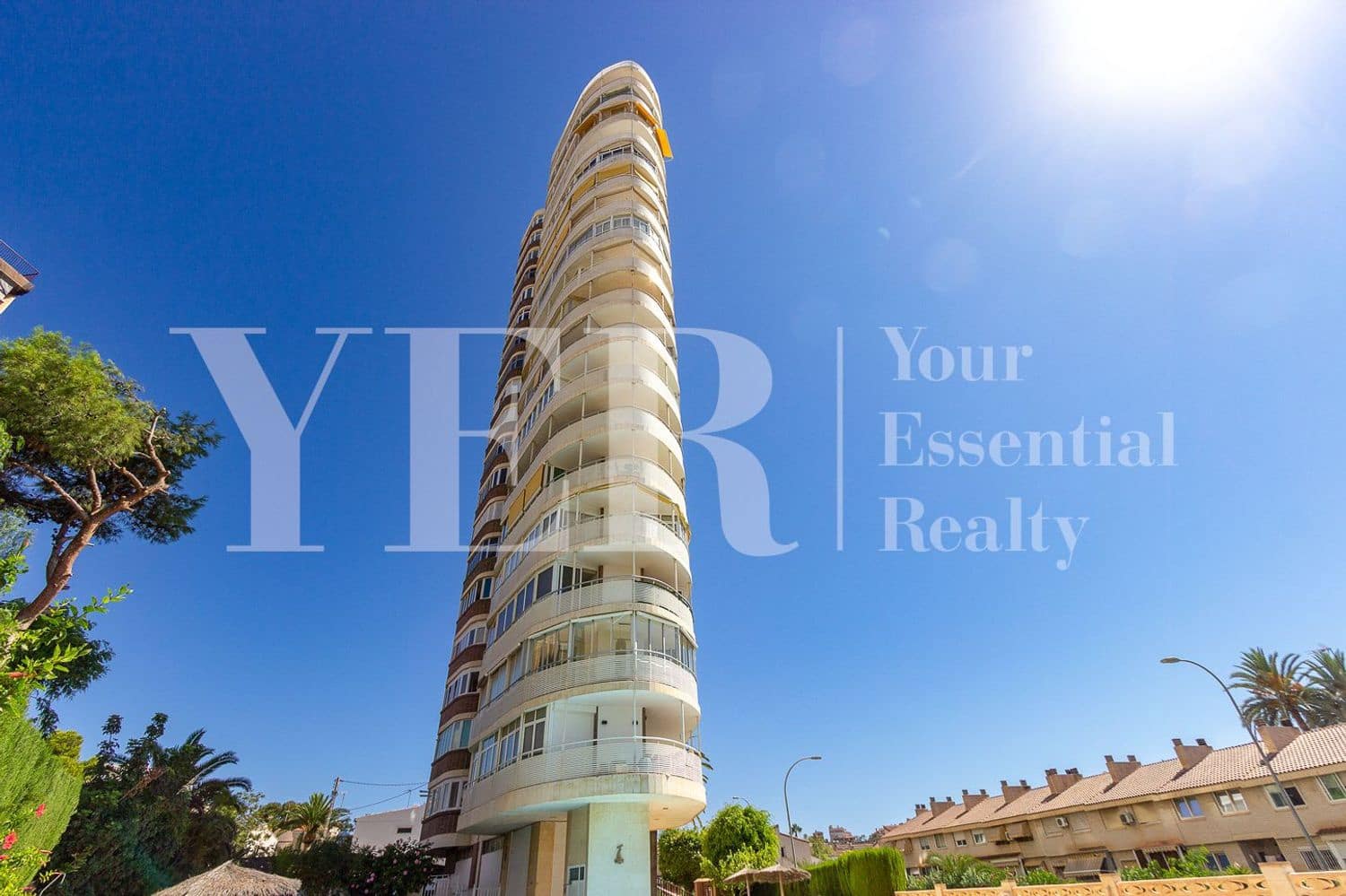 3 slaapkamer Appartement te koop in Cabo de las Huertas met zwembad garage - € 450.000 (Ref: 8799477)