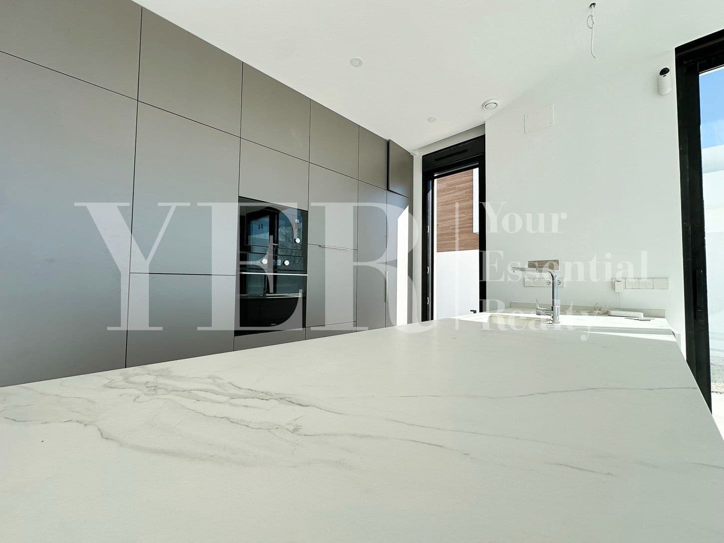 3 quarto Moradia para venda em San Juan de Alicante / Sant Joan d'Alacant com piscina garagem - 950 000 € (Ref: 8799482)