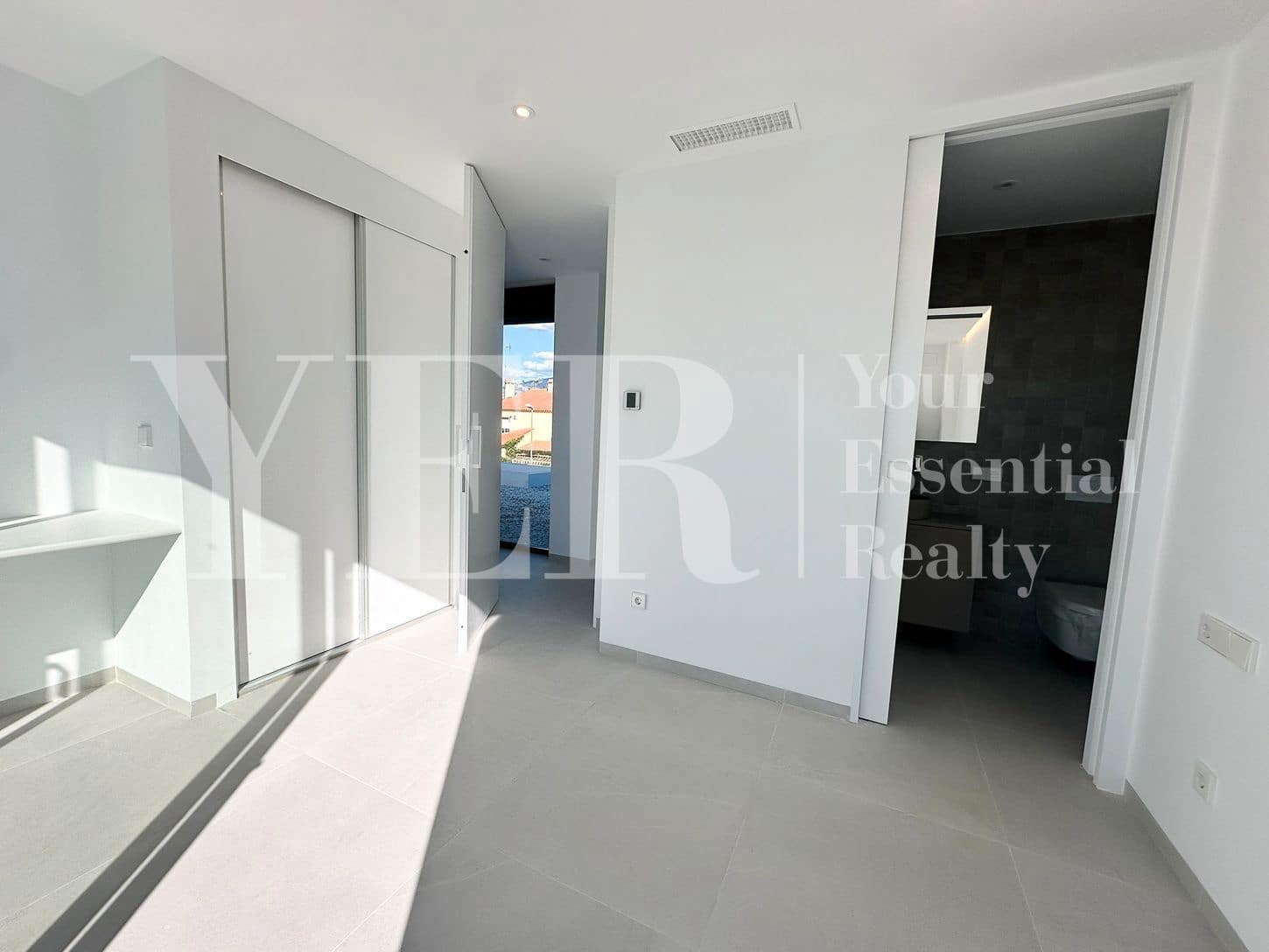 3 quarto Moradia para venda em San Juan de Alicante / Sant Joan d'Alacant com piscina garagem - 950 000 € (Ref: 8799482)