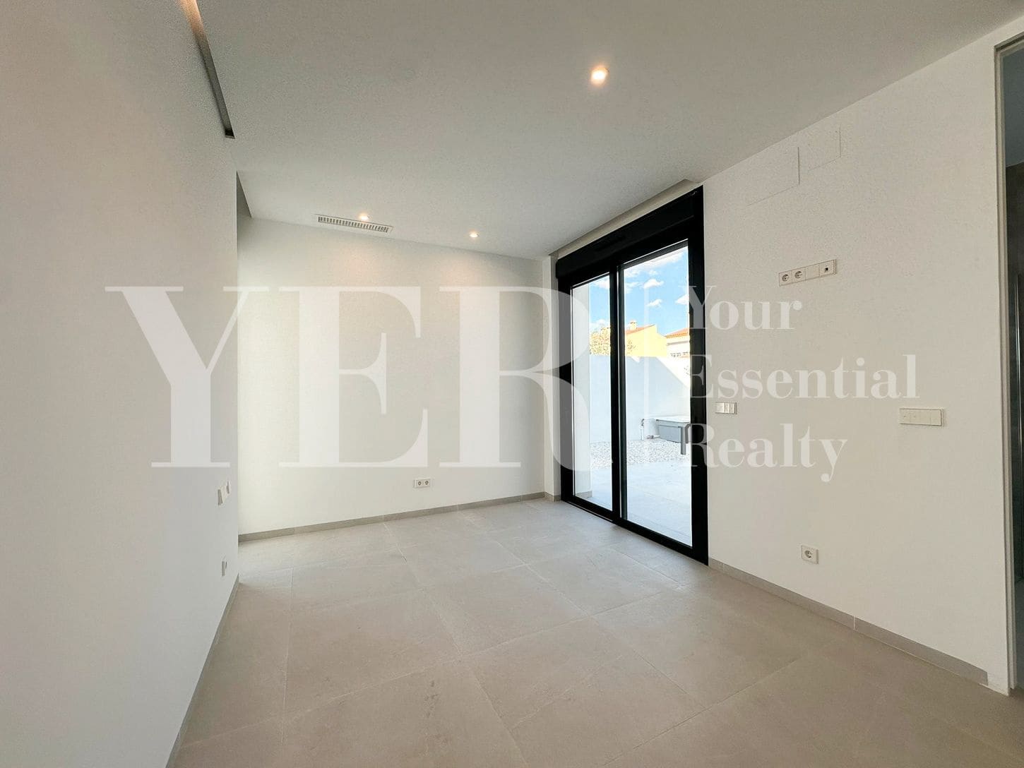 3 quarto Moradia para venda em San Juan de Alicante / Sant Joan d'Alacant com piscina garagem - 950 000 € (Ref: 8799482)