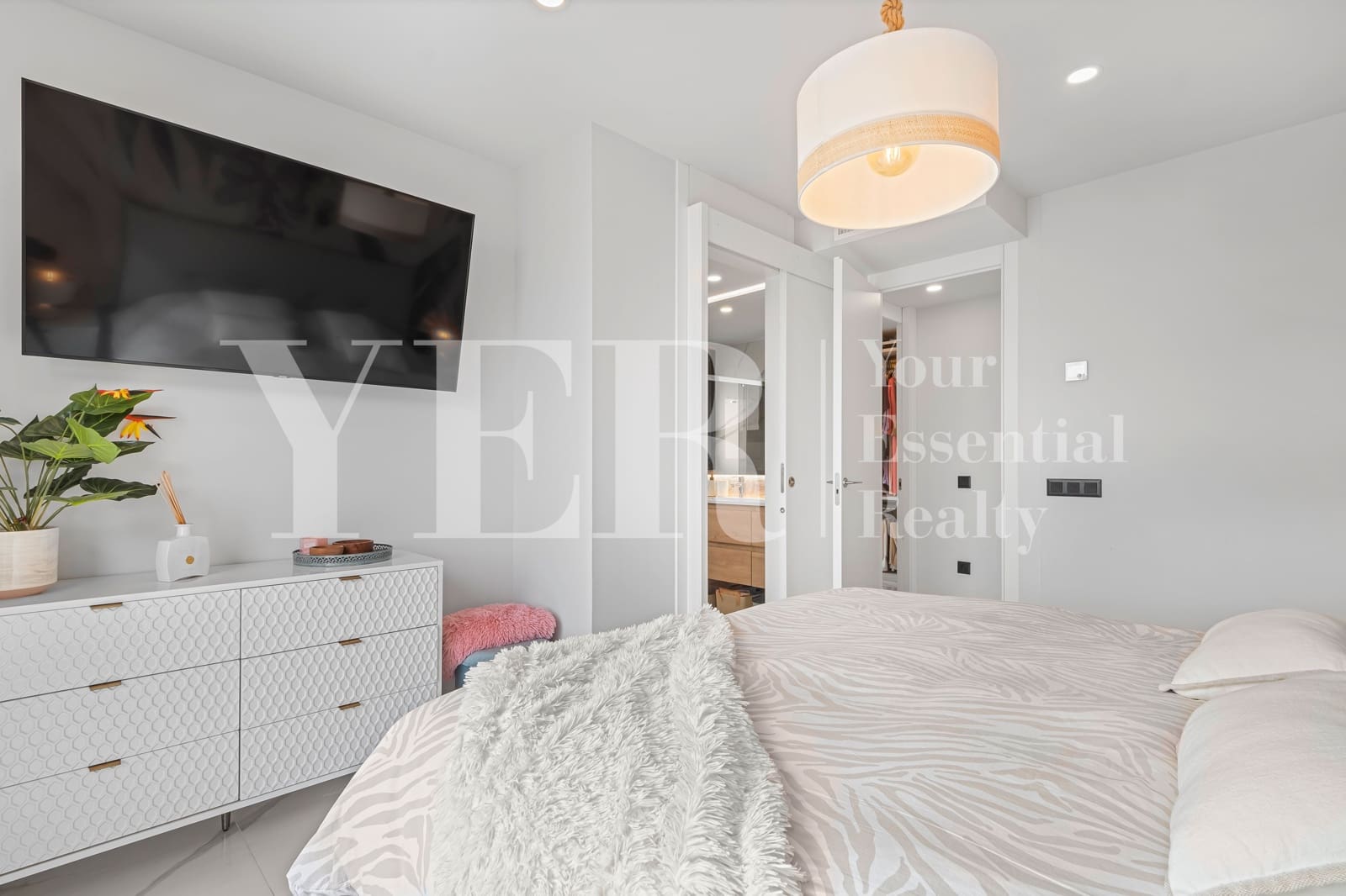 3 sypialnia Penthouse na sprzedaż w Miasto Alicante / Alacant z basenem garażem - 1 293 000 € (Ref: 8799484)