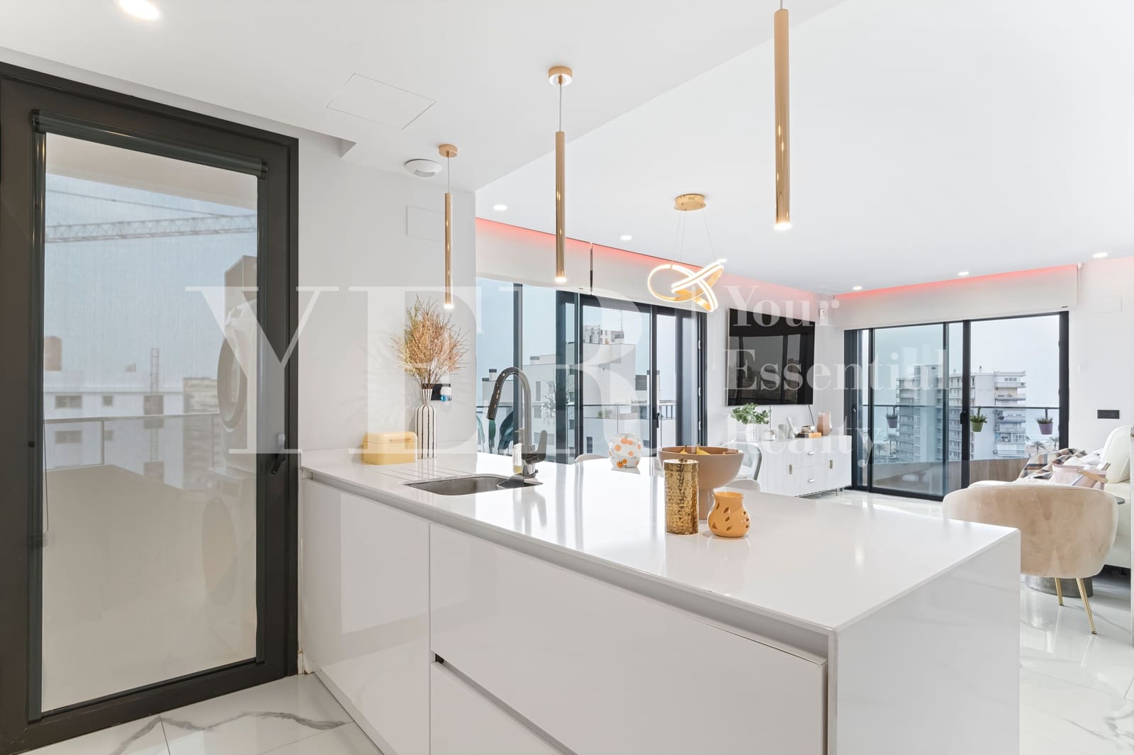 3 sypialnia Penthouse na sprzedaż w Miasto Alicante / Alacant z basenem garażem - 1 293 000 € (Ref: 8799484)