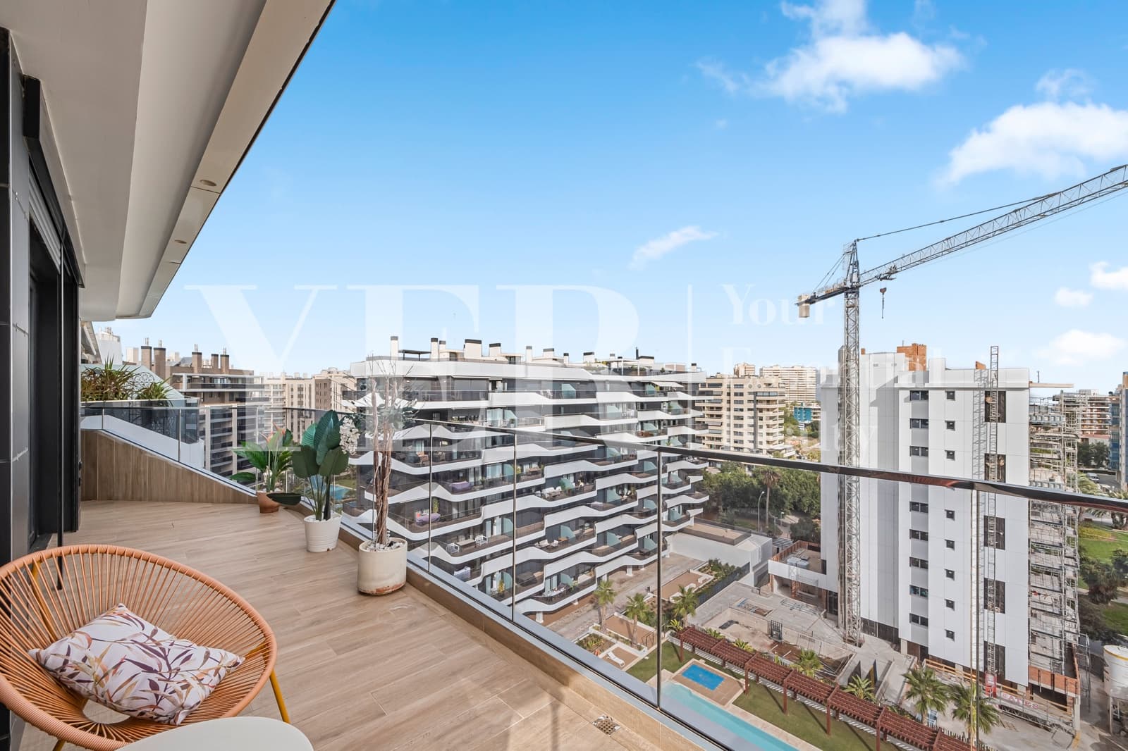3 sypialnia Penthouse na sprzedaż w Miasto Alicante / Alacant z basenem garażem - 1 293 000 € (Ref: 8799484)