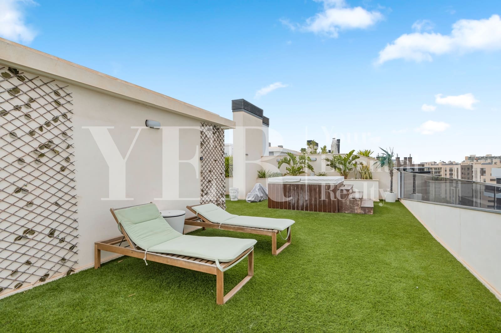 3 sypialnia Penthouse na sprzedaż w Miasto Alicante / Alacant z basenem garażem - 1 293 000 € (Ref: 8799484)