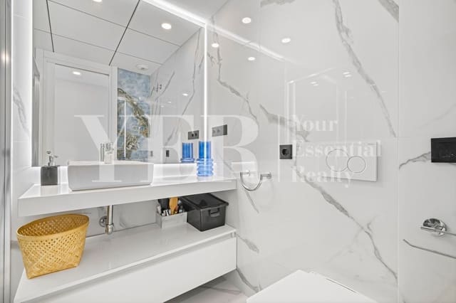 3 soveværelse Lejlighed til salg i PAU, Alicante by med swimmingpool garage - € 1.250.000 (Ref: 8799484)