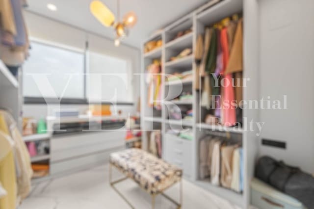 3 soveværelse Lejlighed til salg i PAU, Alicante by med swimmingpool garage - € 1.250.000 (Ref: 8799484)