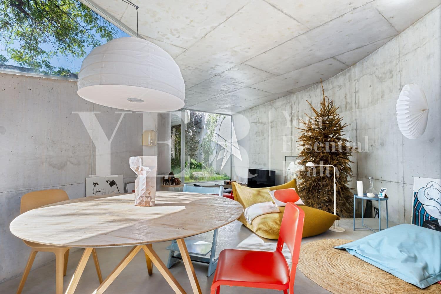 3 makuuhuone Huvila myytävänä paikassa San Vicente / Sant Vicent del Raspeig mukana uima-altaan 
autotalli - 1 150 000 € (Ref: 8842491)