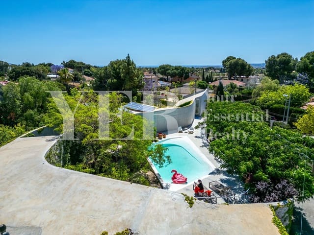 Chalet de 3 habitaciones en San Vicente / Sant Vicent del Raspeig en venta con piscina garaje - 1.150.000 € (Ref: 8842491)