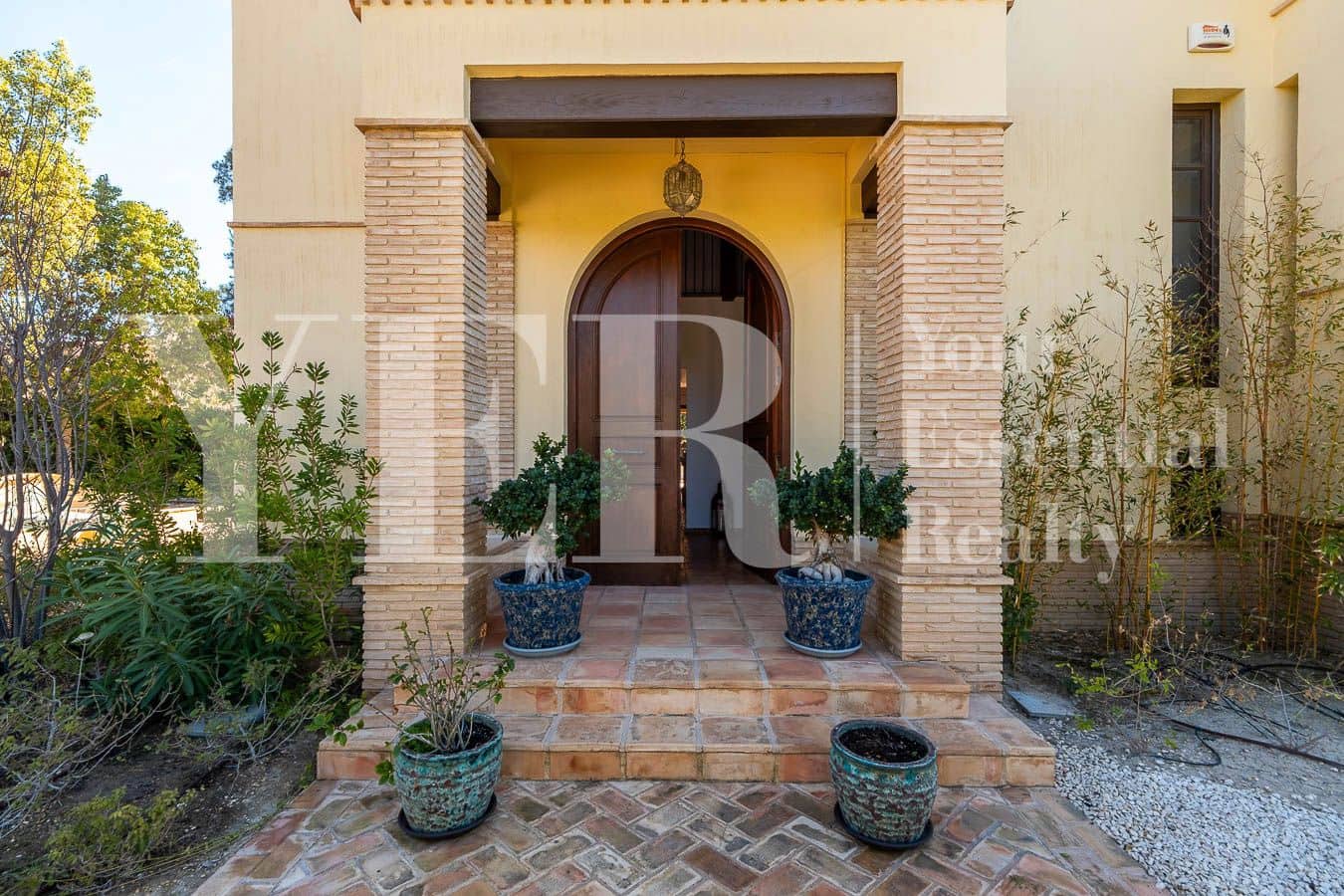 4 soverom Villa til salgs i Busot med svømmebasseng garasje - € 799 000 (Ref: 8873780)