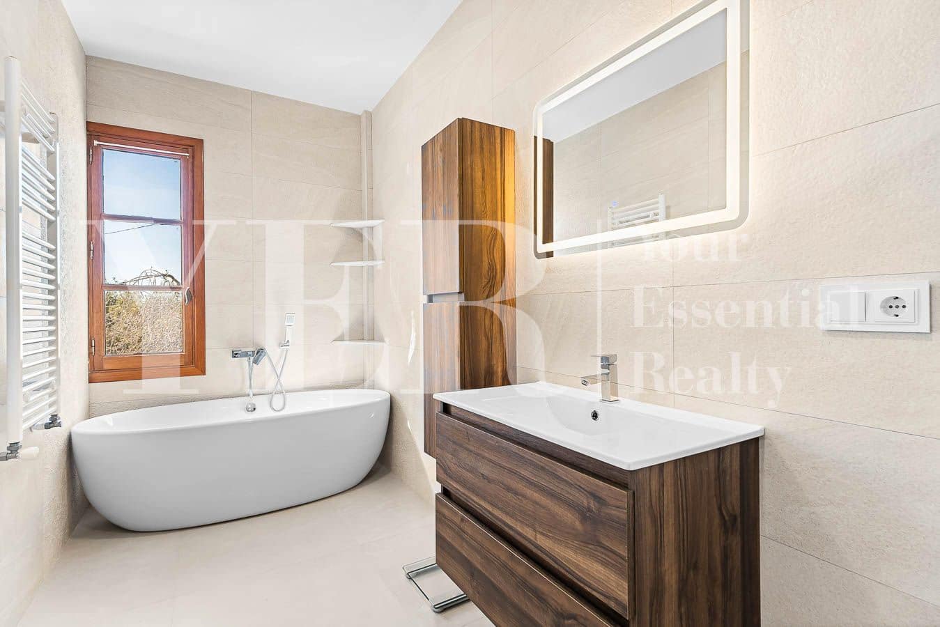 4 soverom Villa til salgs i Busot med svømmebasseng garasje - € 799 000 (Ref: 8873780)