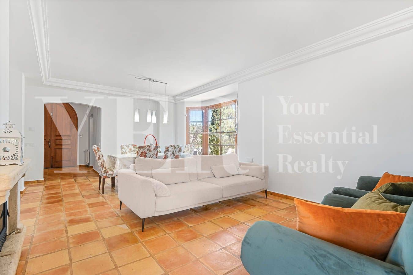 4 soverom Villa til salgs i Busot med svømmebasseng garasje - € 799 000 (Ref: 8873780)