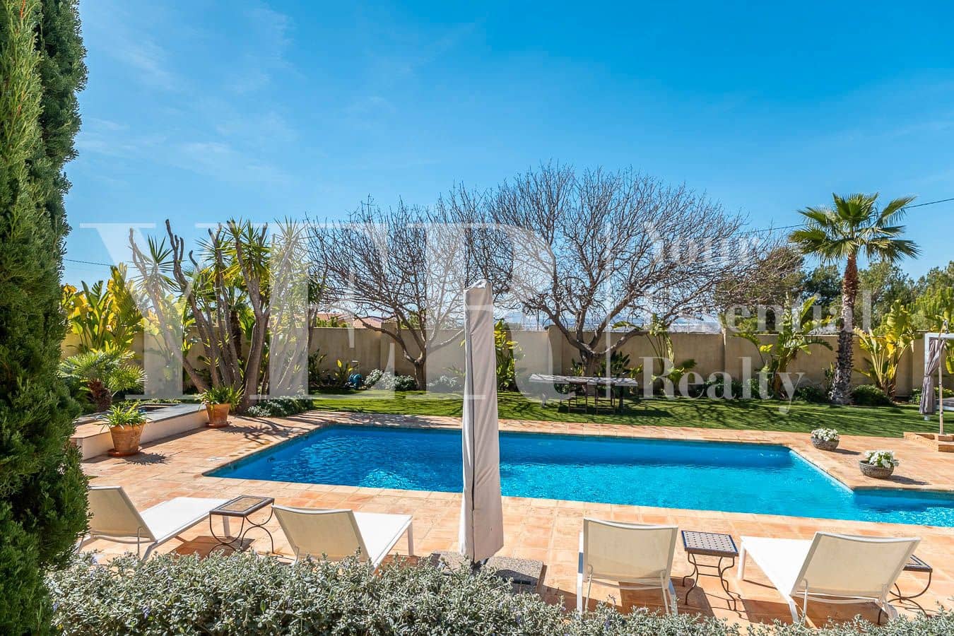 4 soverom Villa til salgs i Busot med svømmebasseng garasje - € 799 000 (Ref: 8873780)