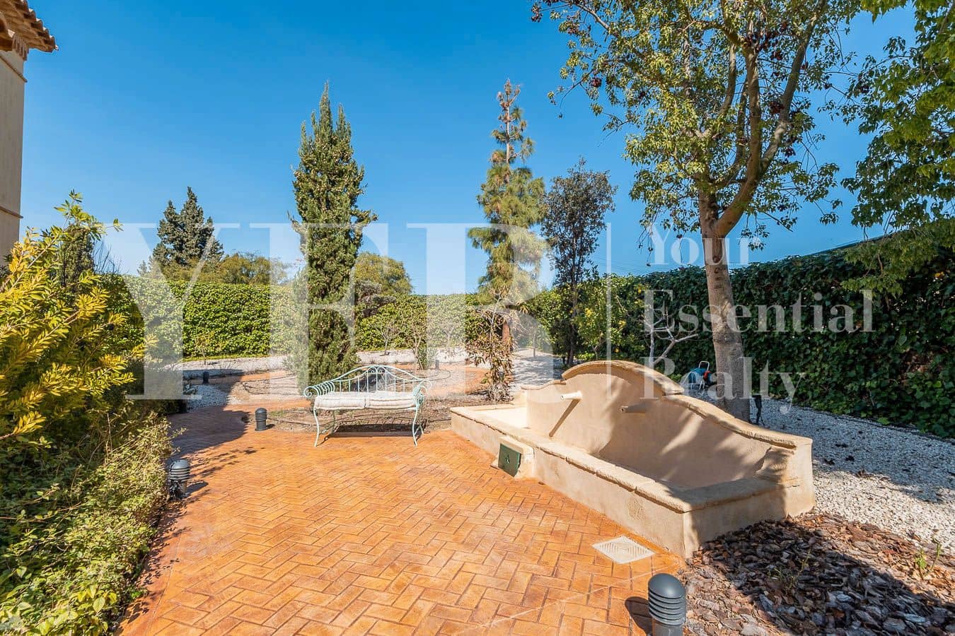 4 soverom Villa til salgs i Busot med svømmebasseng garasje - € 799 000 (Ref: 8873780)