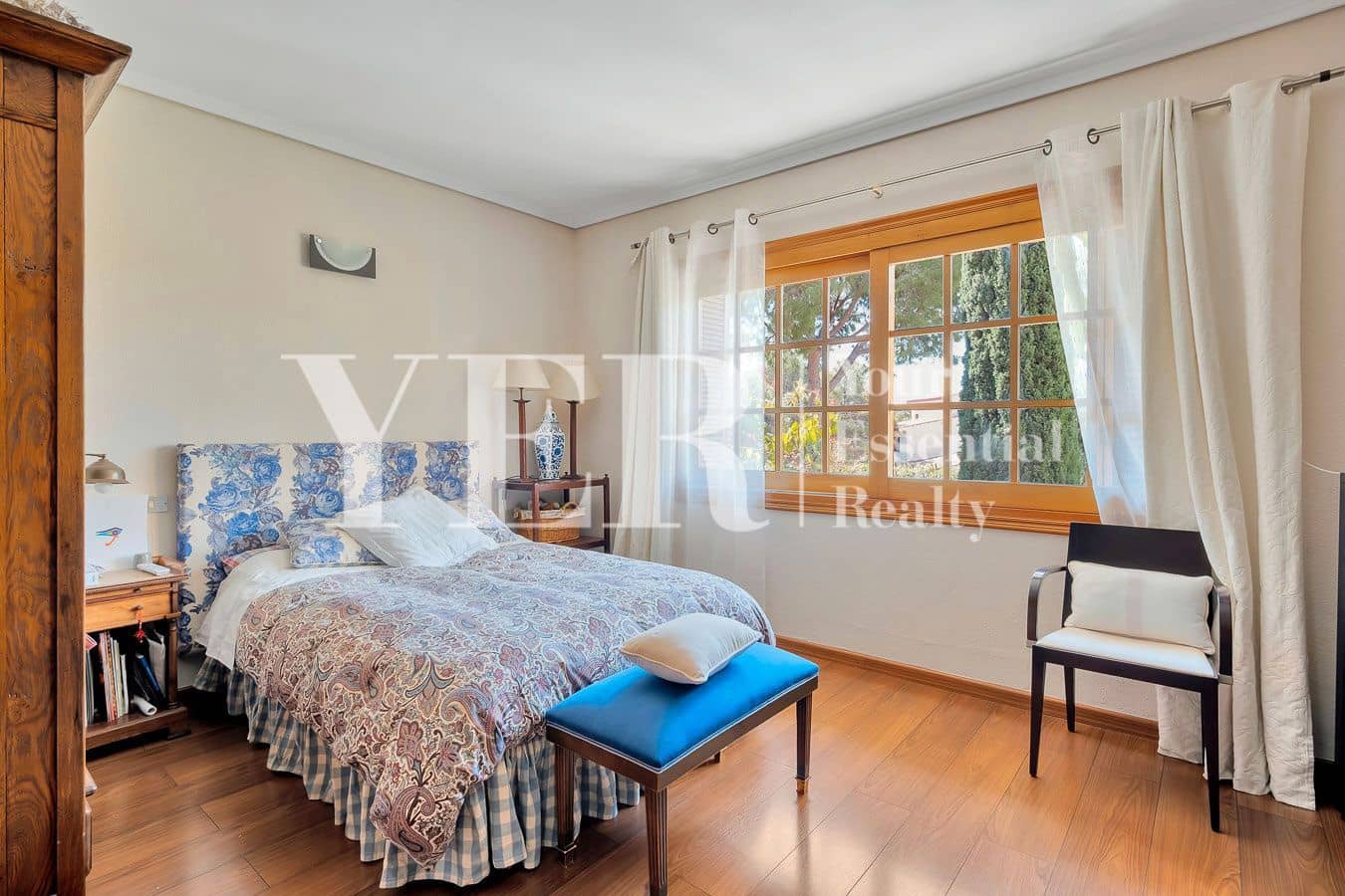 7 soverom Villa til salgs i Alicante by med svømmebasseng - € 935 000 (Ref: 8873781)