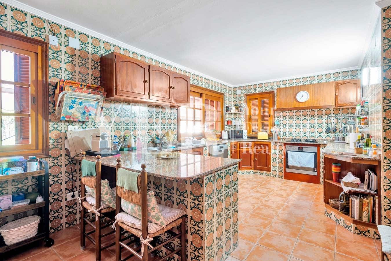 7 soverom Villa til salgs i Alicante by med svømmebasseng - € 935 000 (Ref: 8873781)