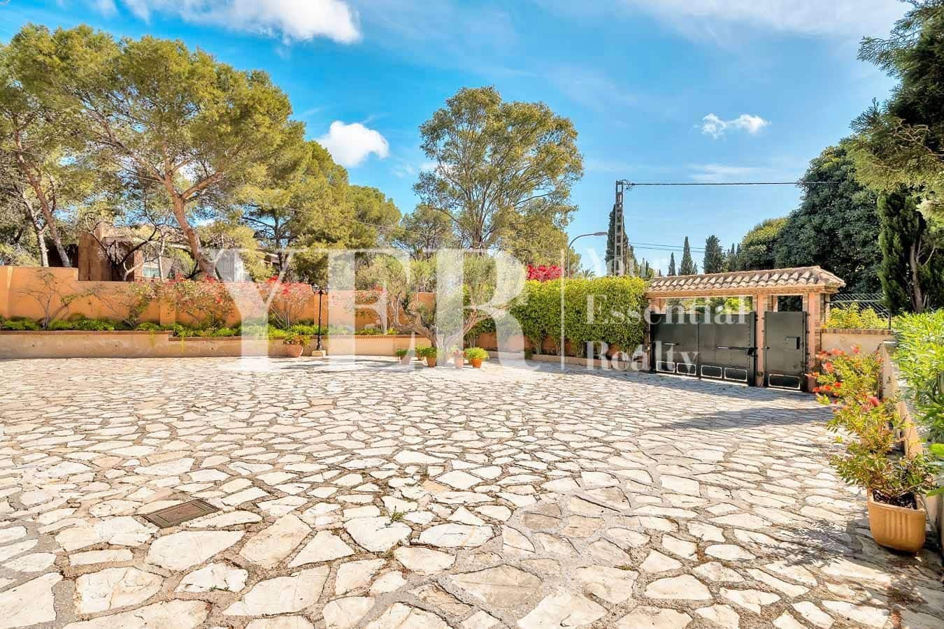 7 soverom Villa til salgs i Alicante by med svømmebasseng - € 935 000 (Ref: 8873781)