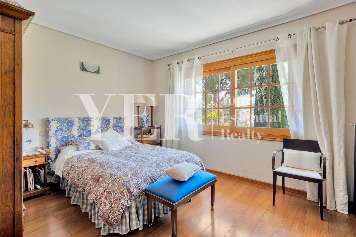 Chalet de 7 habitaciones en Alicante / Alacant ciudad en venta con piscina garaje - 899.000 € (Ref: 8873781)