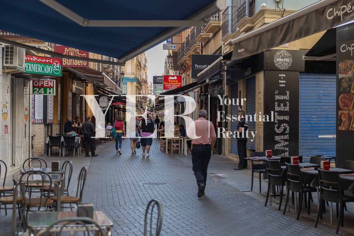 Chalet de 7 habitaciones en Alicante / Alacant ciudad en venta con piscina garaje - 899.000 € (Ref: 8873781)