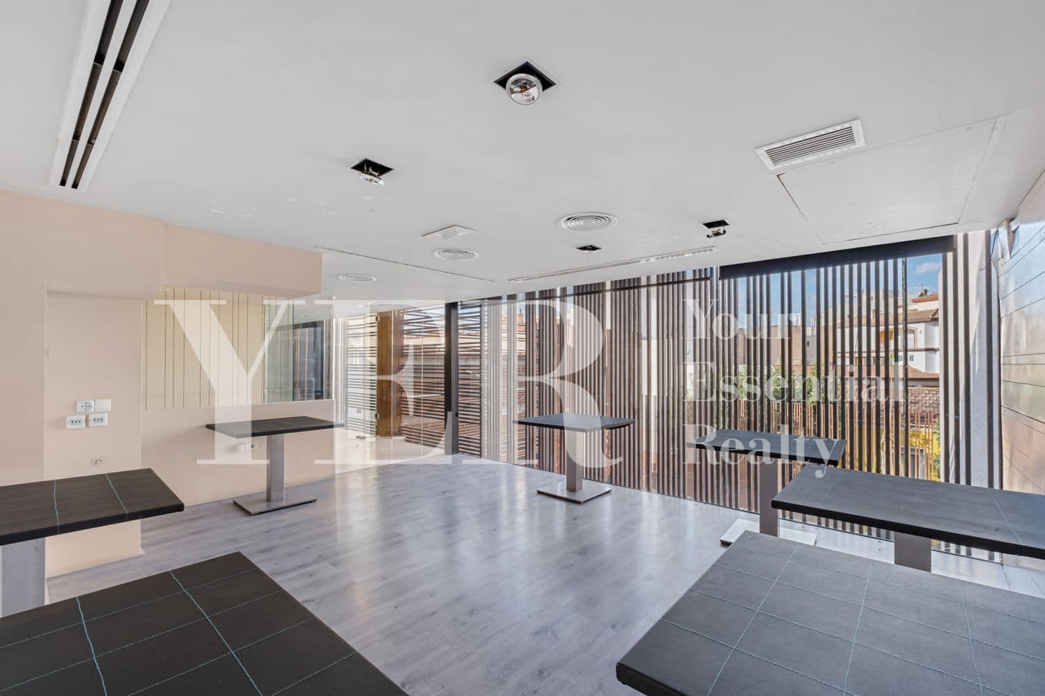 Gewerbe zu verkaufen in San Vicente / Sant Vicent del Raspeig - 380.000 € (Ref: 8895226)