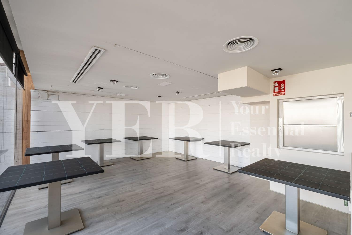 Gewerbe zu verkaufen in San Vicente / Sant Vicent del Raspeig - 380.000 € (Ref: 8895226)