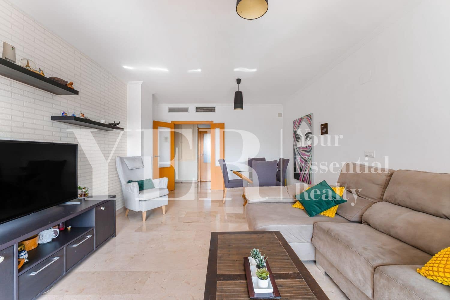 2 soverom Leilighet til salgs i Alicante by med svømmebasseng garasje - € 450 000 (Ref: 8906286)