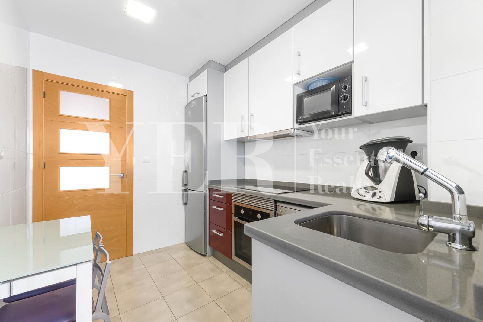 3 soveværelse Lejlighed til salg i El Campello med swimmingpool garage - € 499.000 (Ref: 8916870)