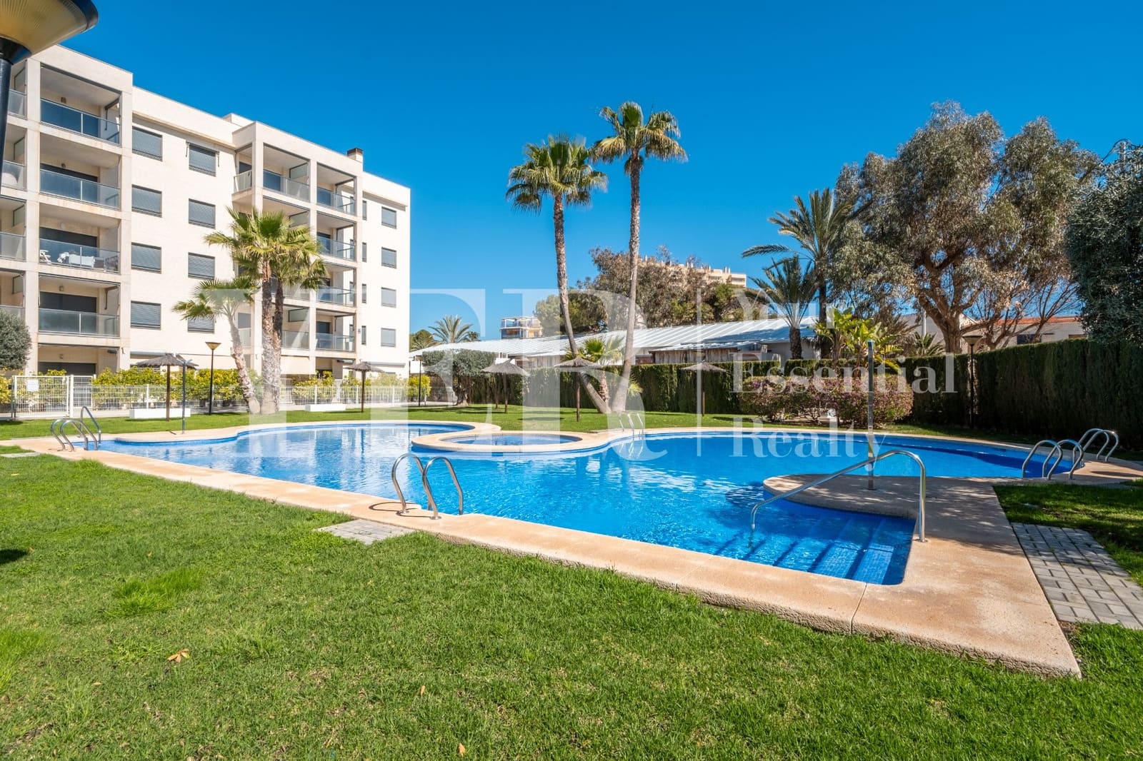 3 soveværelse Lejlighed til salg i El Campello med swimmingpool garage - € 499.000 (Ref: 8916870)