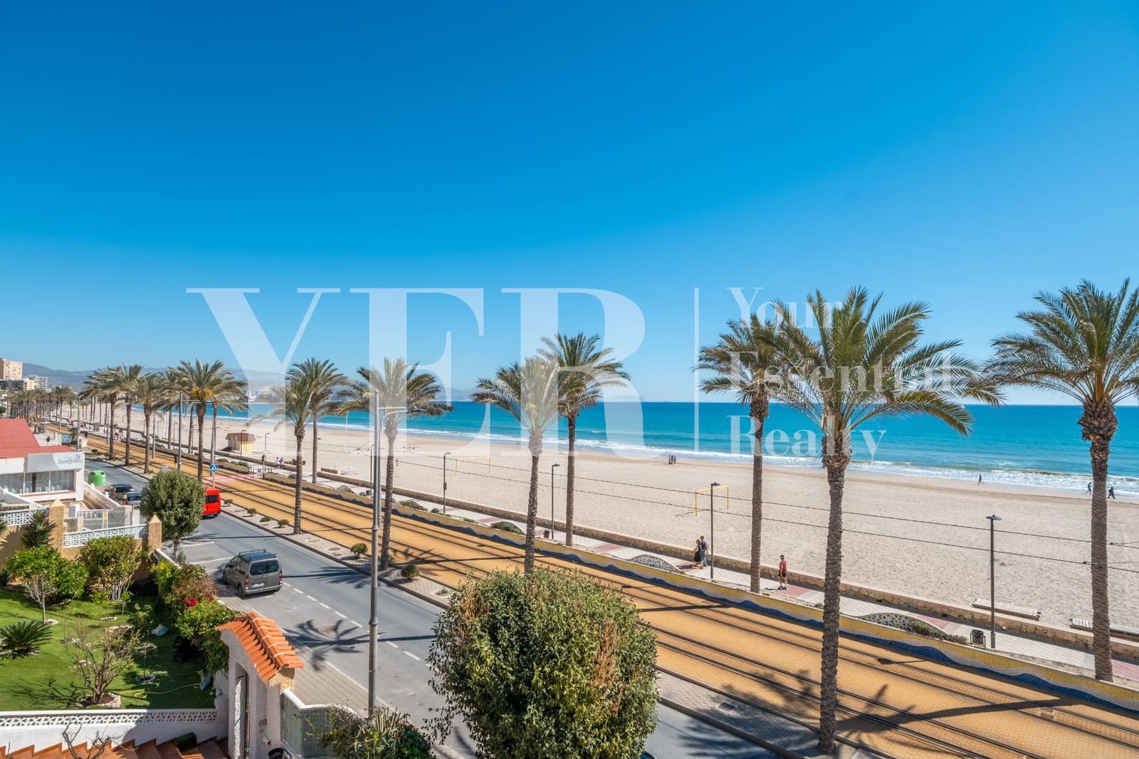 3 soveværelse Lejlighed til salg i El Campello med swimmingpool garage - € 499.000 (Ref: 8916870)