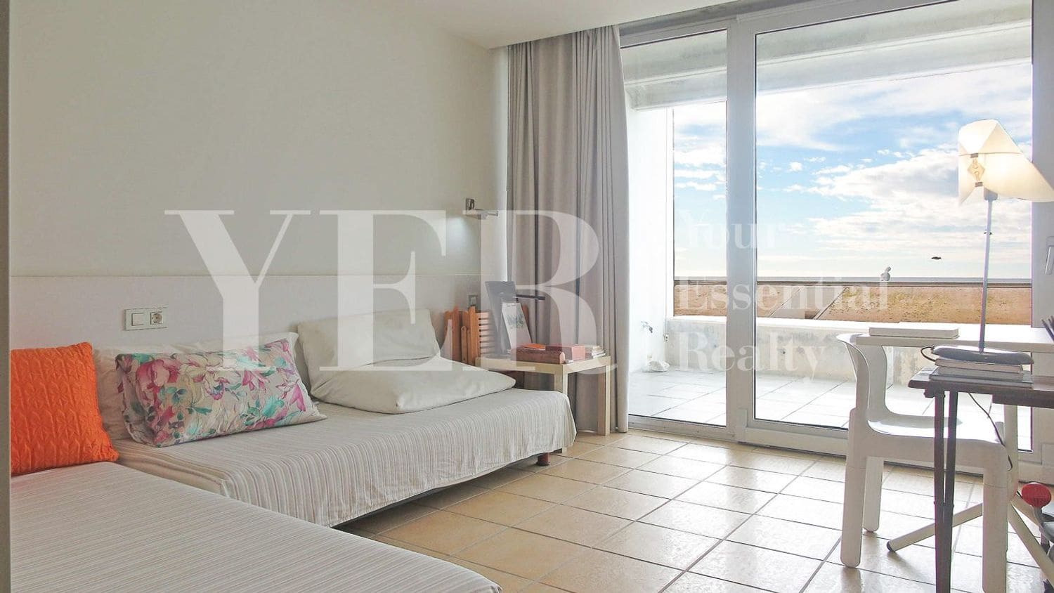 4 Zimmer Haus zu verkaufen in Alicante / Alacant Stadt mit Garage - 580.000 € (Ref: 8920810)