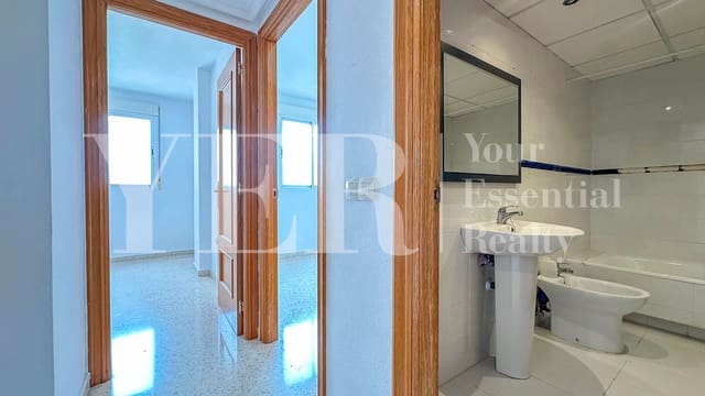 4 makuuhuone Asunto myytävänä paikassa Playa de San Juan, Alicante kaupunki mukana uima-altaan 
autotalli - 395 000 € (Ref: 8993282)