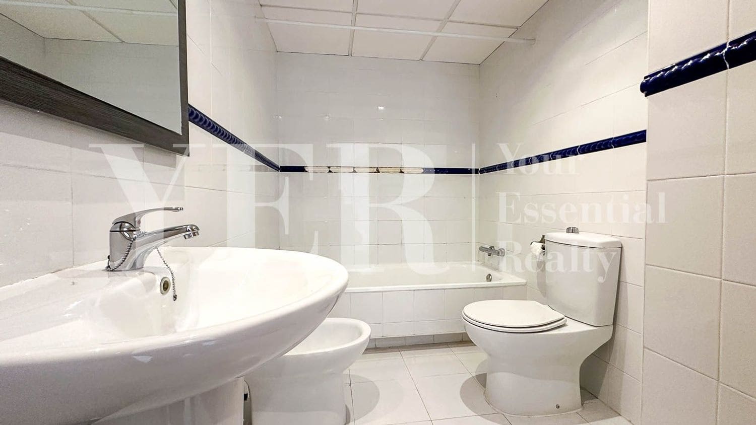 4 sovrum Lägenhet till salu i Playa de San Juan med pool garage - 395 000 € (Ref: 8993282)