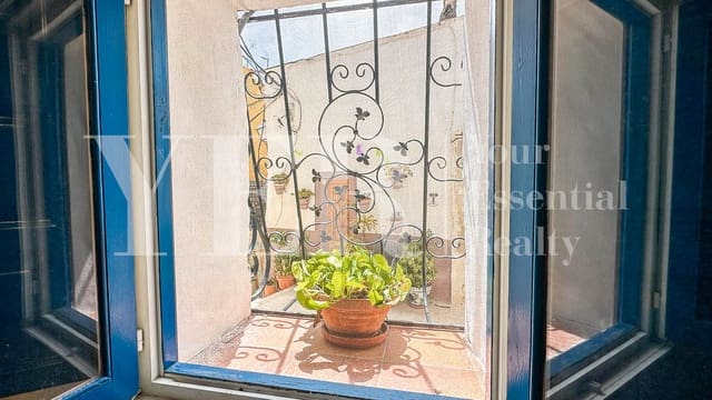 Studio til salg i Casco Antiguo - Sant Cruz - Ayuntamiento, Alicante by - € 215.000 (Ref: 8997733)