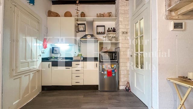 Studio til salg i Casco Antiguo - Sant Cruz - Ayuntamiento, Alicante by - € 215.000 (Ref: 8997733)