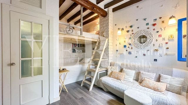 Appartamento in vendita in Casco Antiguo - Sant Cruz - Ayuntamiento, Alicante città con garage - 199.000 € (Rif: 8997733)