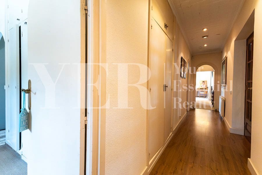 6 soveværelse Villa til salg i Benidorm med swimmingpool garage - € 840.000 (Ref: 9018352)