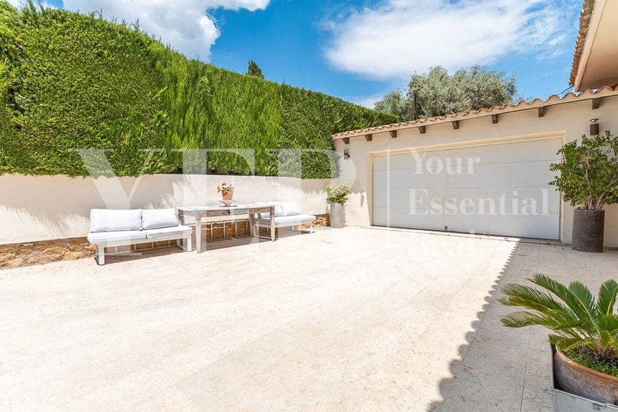 6 soveværelse Villa til salg i Benidorm med swimmingpool garage - € 840.000 (Ref: 9018352)